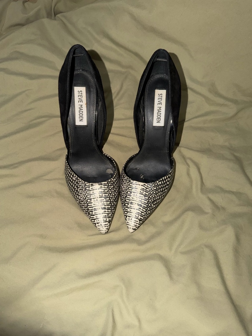 Steve Madden Varcityy Black and White Snakeskin Pointed-Toe Dress Pumps Heels
